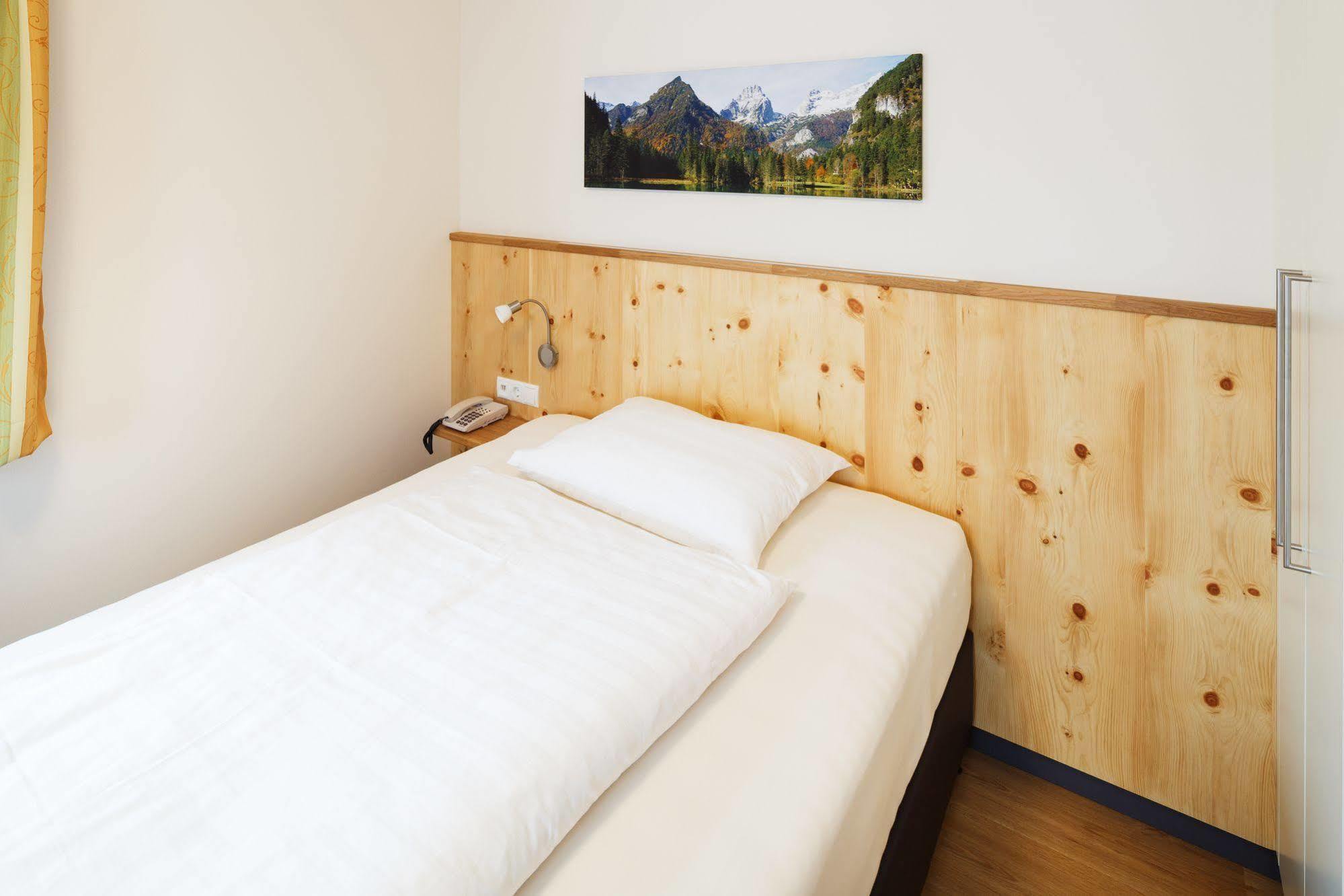 Pension Jageredt Nussbach Exterior foto