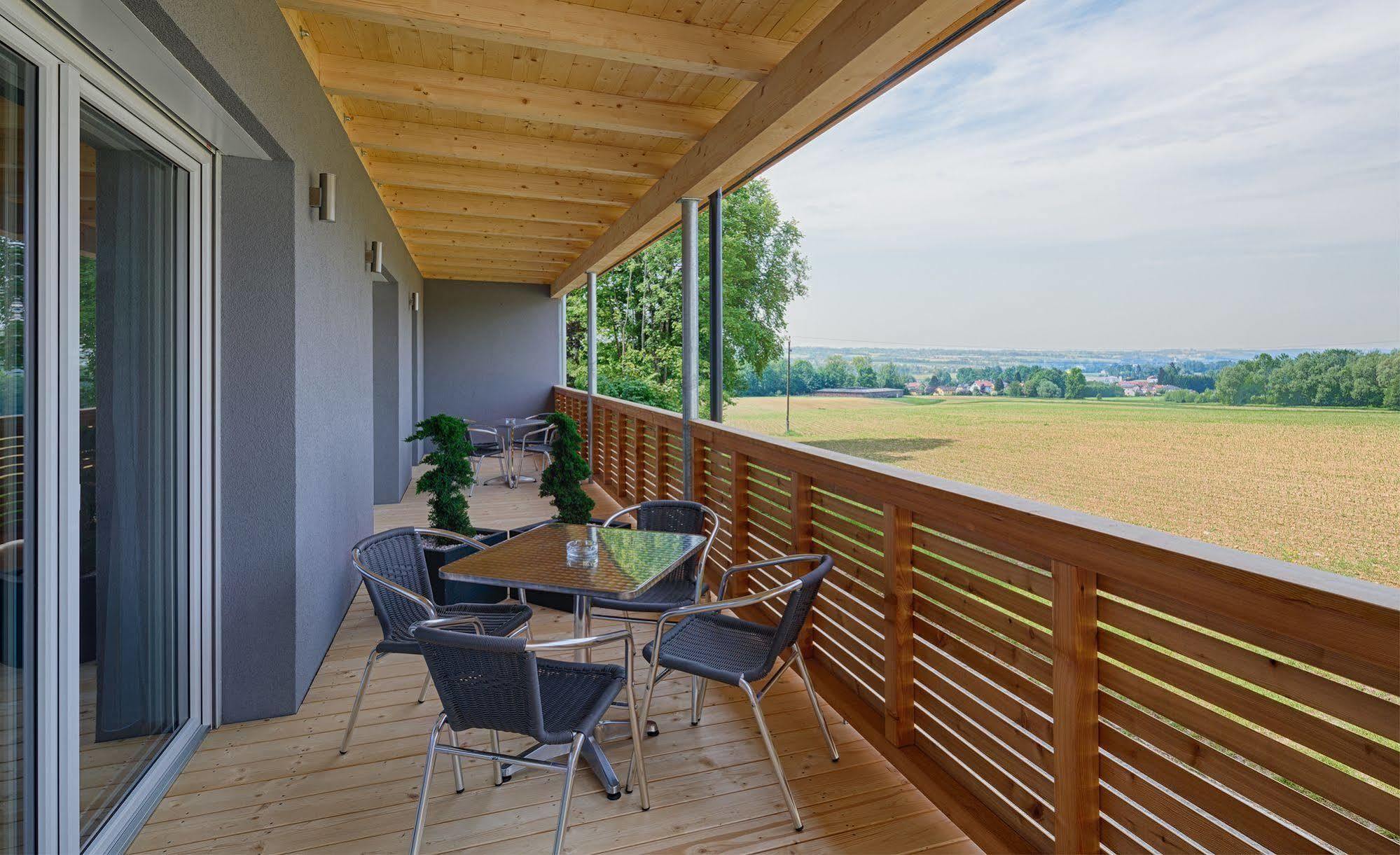 Pension Jageredt Nussbach Exterior foto